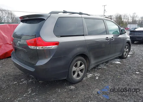 2014 Toyota Sienna Le V6 8 Passenger from USA, damaged, VIN 5TDKK3DC1ES444825